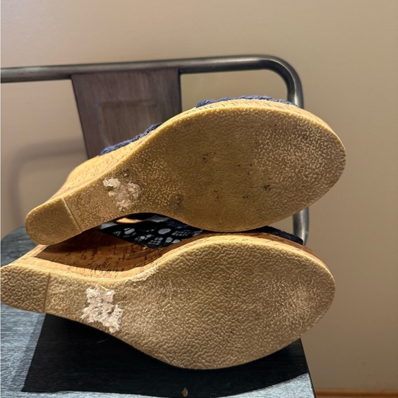 Pop Midnight Blue Lace Wedge Sandals - Picture 10 of 15